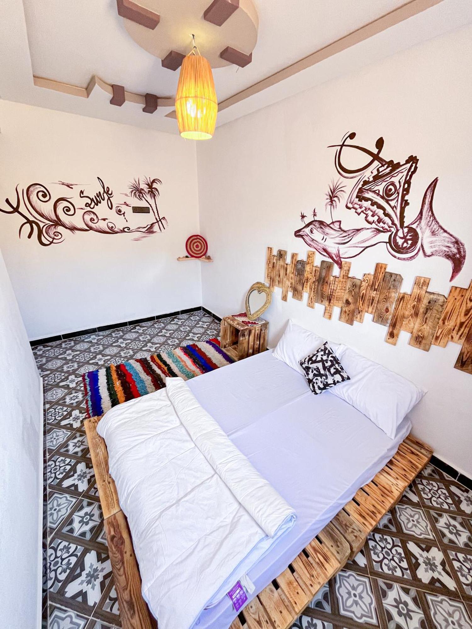 Boilers Surf House Hostel Tamri Exterior photo