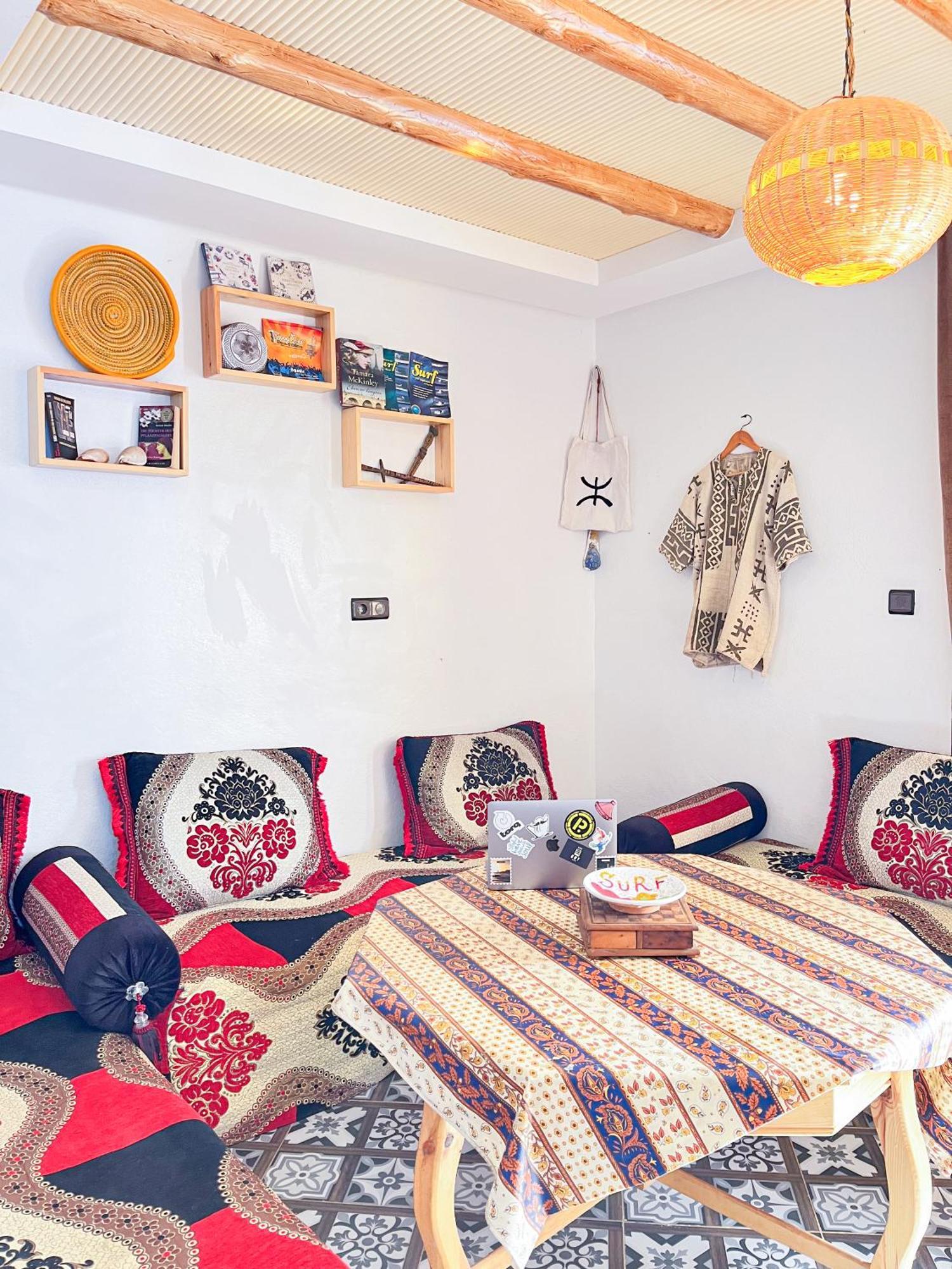Boilers Surf House Hostel Tamri Exterior photo